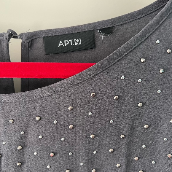 Apt. 9 Studded Cap Sleeve top. Beautiful and Sparkly - Picture 4 of 7